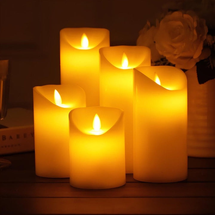 BowLift | GlowFlicker – LED Candles with Flickering Light Effect