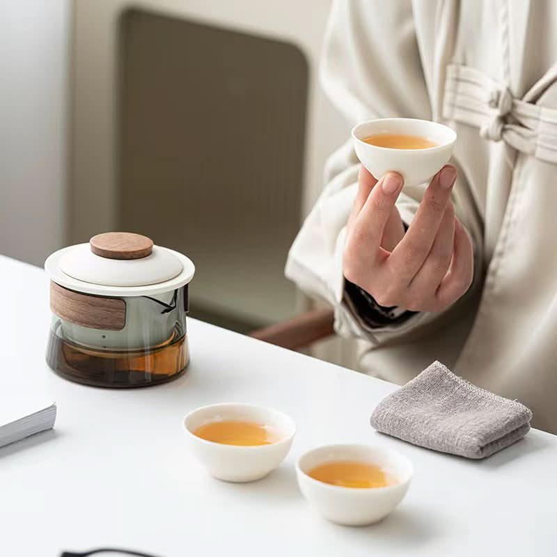 BowLift | Portable Ceramic Tea Set with Teapot and Cups