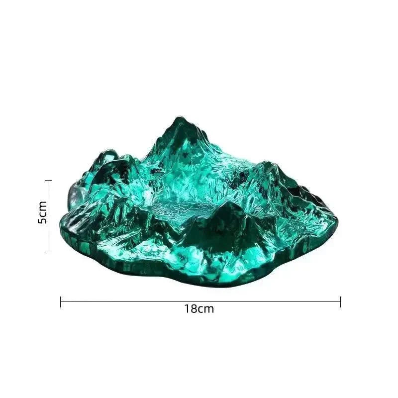 BowLift | Ashtray decoration made of mountain glass in ice style