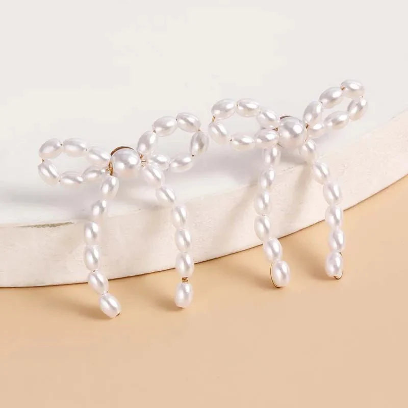 BowLift | Iconic Dainty Pearl Bow Earrings