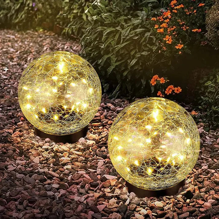 Solar-powered garden lamp Bowlift