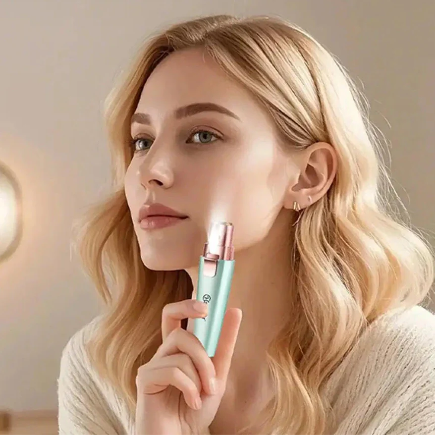 BowLift | Gentle Glide Eyebrow Shaper