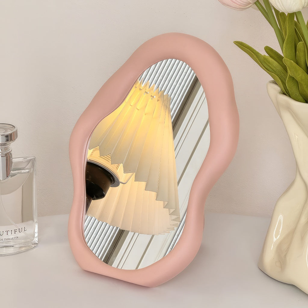 BowLift | Irregular Blob Makeup Mirror