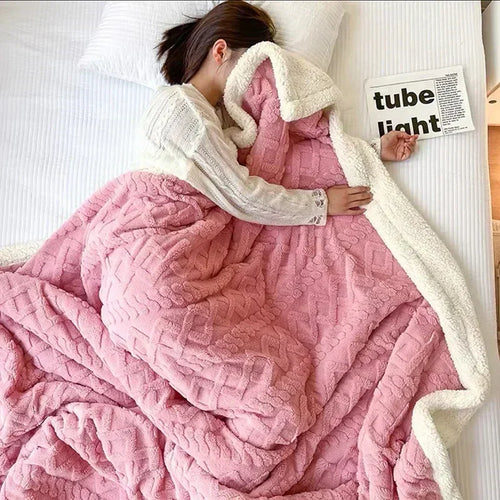 BowLift | Stylish Winter Blanket Made of Thick Lamb's Wool with an Elegant Accent