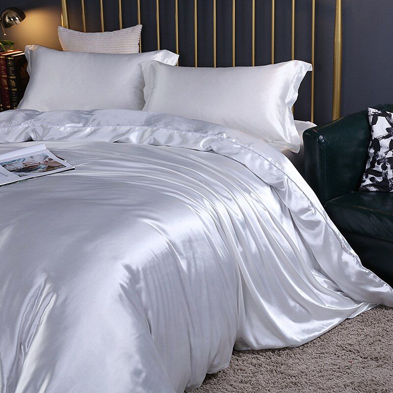 BowLift | Silk Satin Double Bedding Set