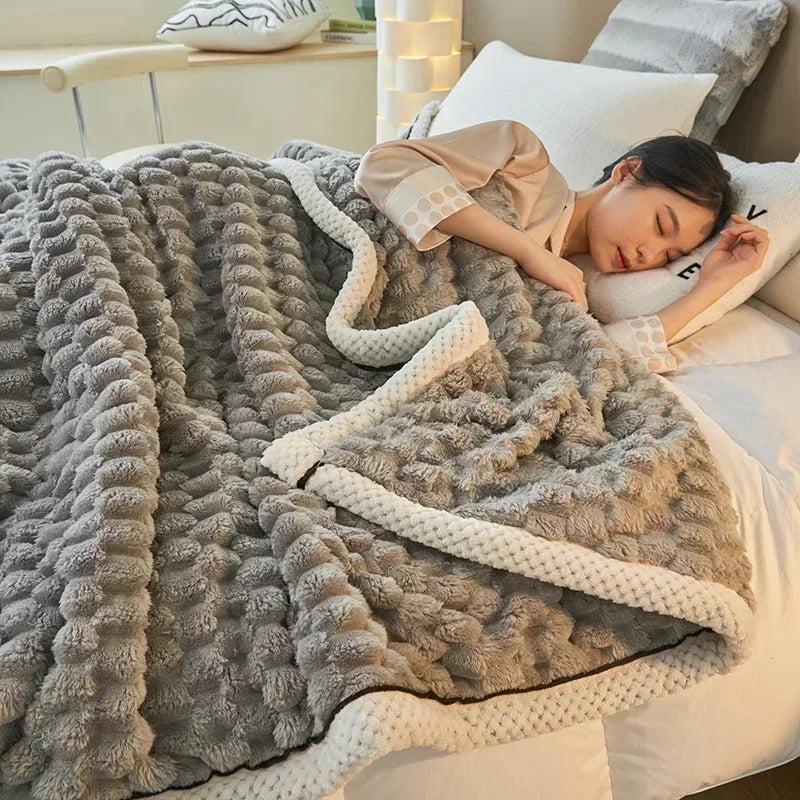 BowLift | Double-layer Coral Velvet Blanket for Autumn & Winter – TurtleWarm