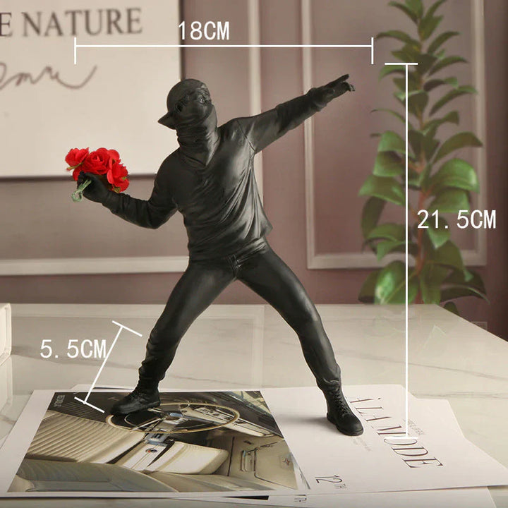 BloomThrower Modern Flower Thrower Statue Bowlift