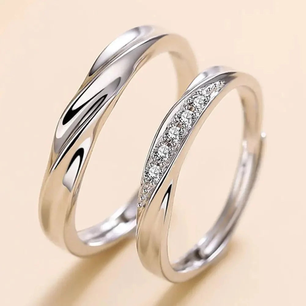 BowLift | Minimal Wave Textured Couples Rings