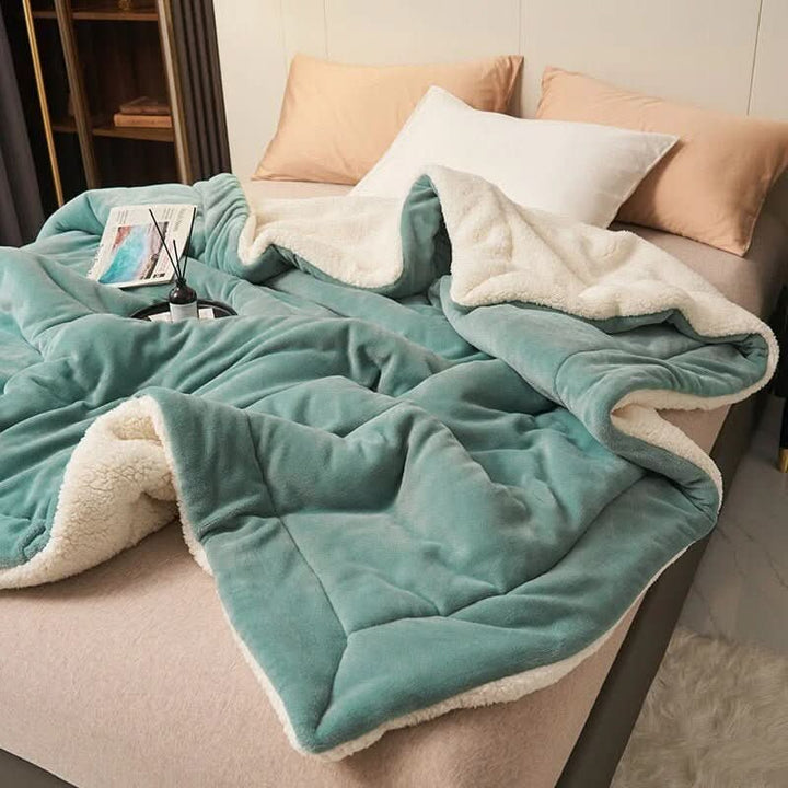BowLift | Reversible Sherpa Fleece Blanket for Bed and Sofa