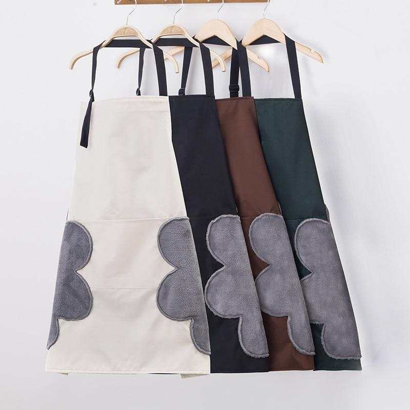 BowLift | Kitchen Apron with Hand Wipers