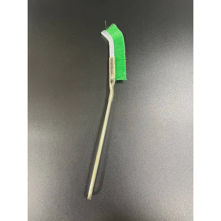 BowLift | Nylon brush for bonsai trunk area cleaning – garden care tool