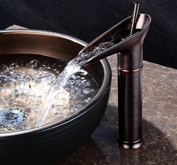 AquaCascade waterfall faucet for the sink Bowlift