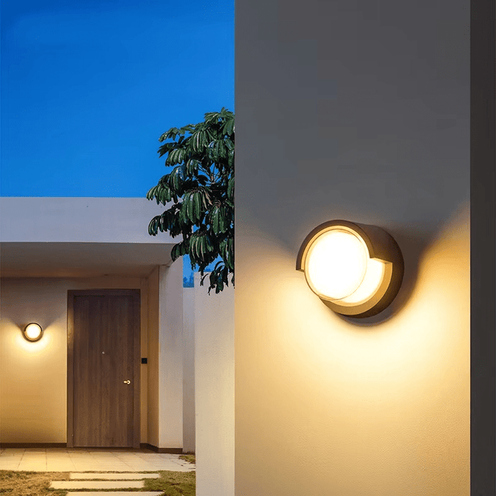 BowLift | SAFEGLIMMER – Outdoor LED Wall Light with Motion Sensor for Safety & Style
