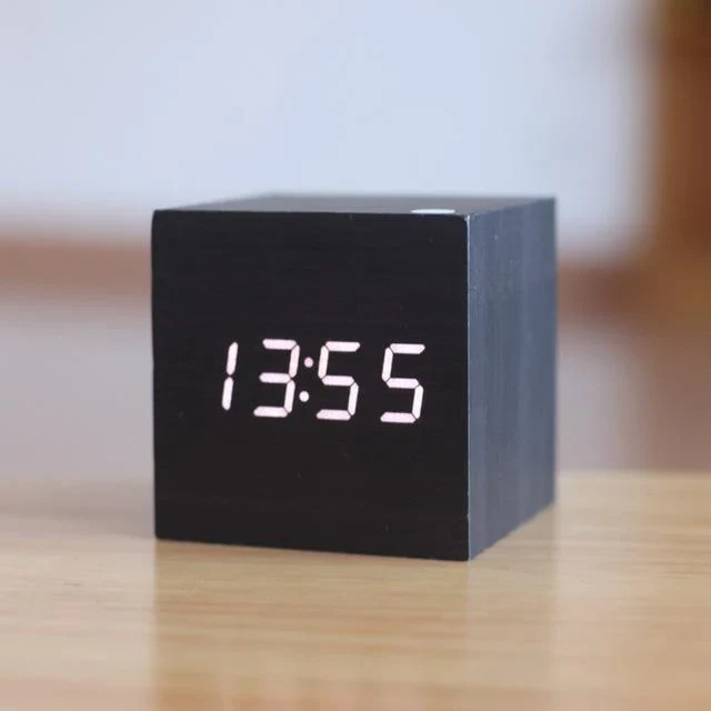 BowLift | Modern Digital Wood Clock