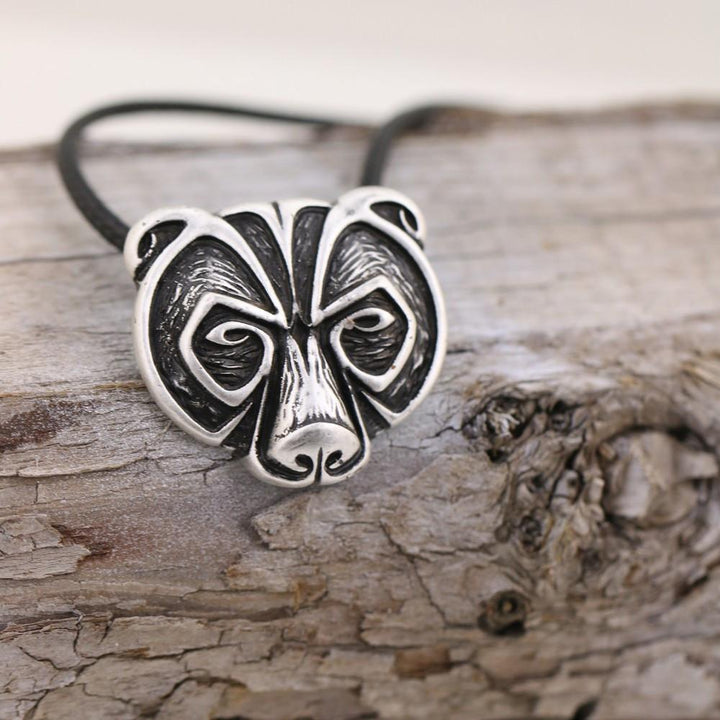 Norse Bear Amulet Necklace - Free Shipping | Bowlift