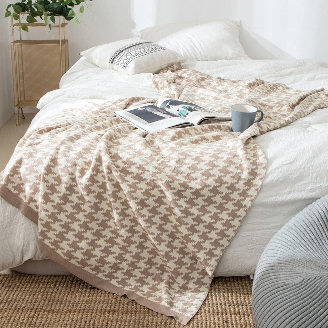 BowLift | PlaidLuxe Houndstooth Throw Blanket | Checked Design | Soft & Cozy | Various Sizes
