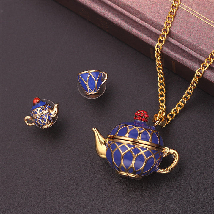 BowLift | Creative Teacup Necklace