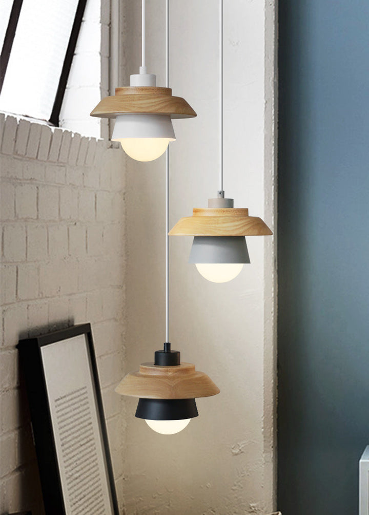 BowLift | Pendant lights made of Nordic wood