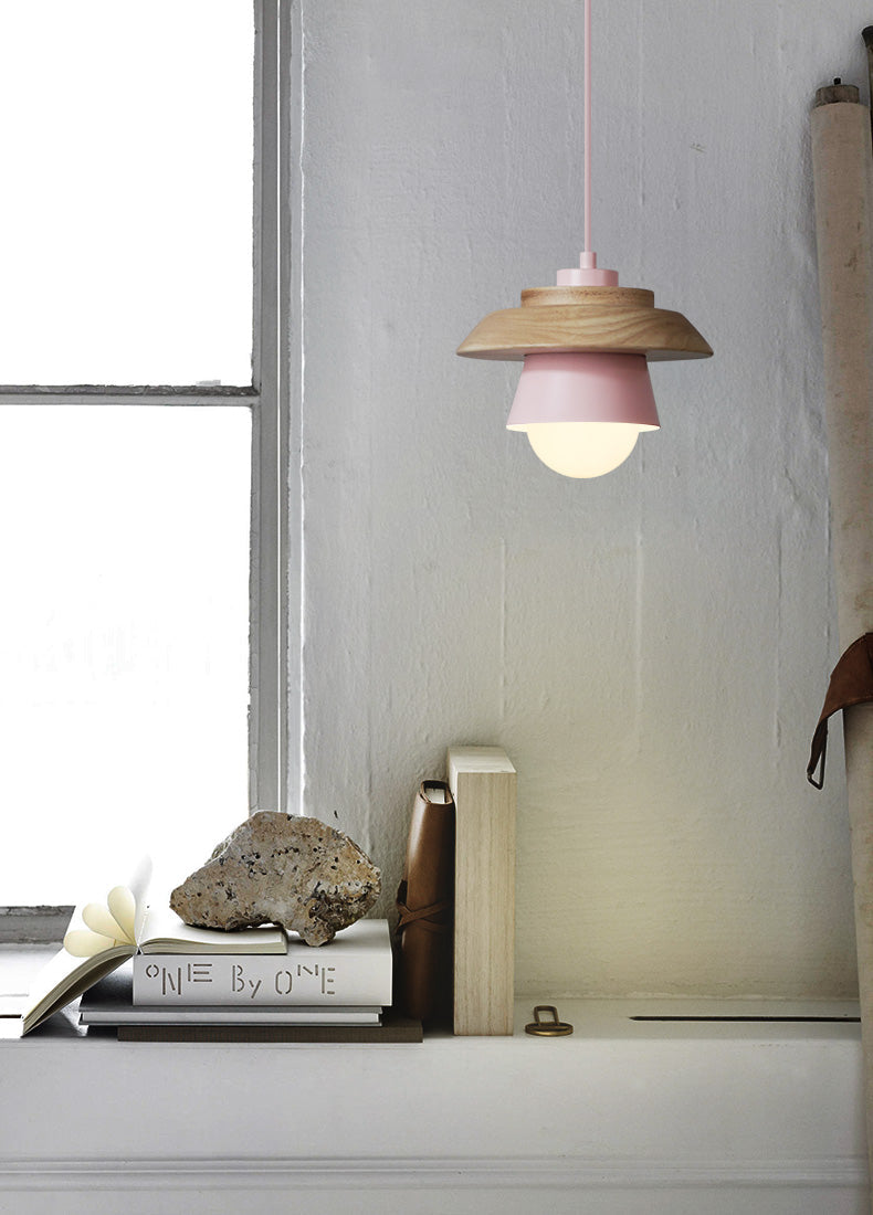 BowLift | Pendant lights made of Nordic wood