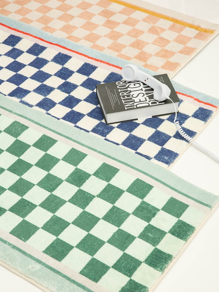 Soft Grid Rug | Bowlift