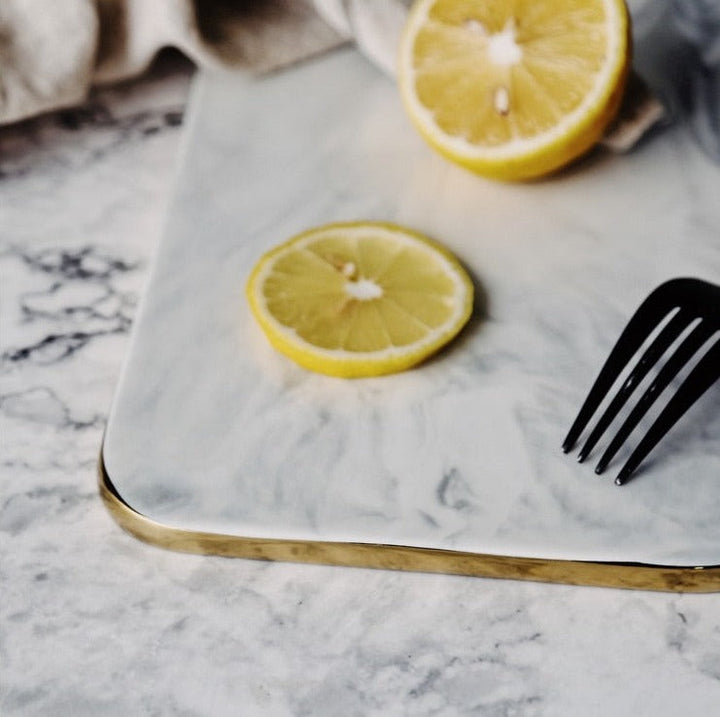 BowLift | Elegant White Marble Ceramic Cutting Board