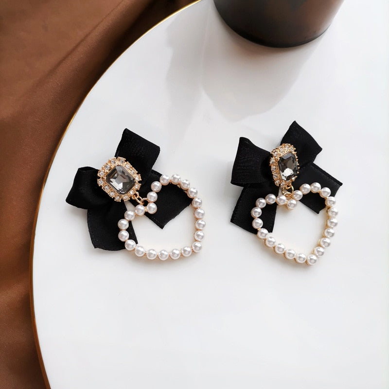 BowLift | Korean Temperament Retro Rhinestone Bow Clip Earrings