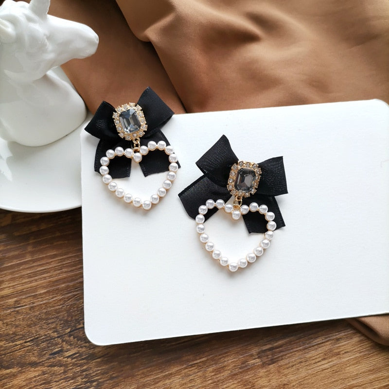 BowLift | Korean Temperament Retro Rhinestone Bow Clip Earrings