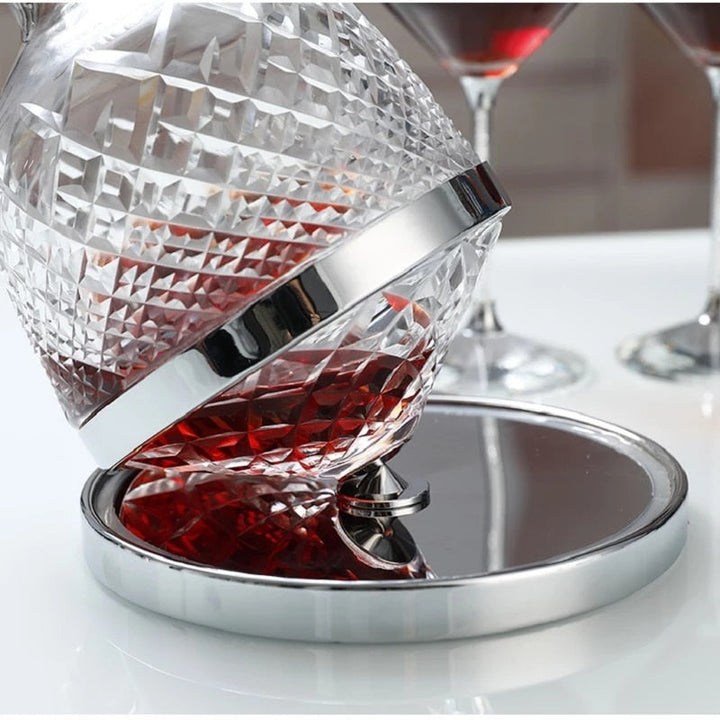BowLift | Elegant Crystal Spinning Glass Wine Decanter