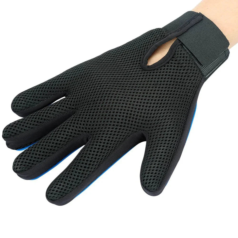 Pet Grooming Glove – FurEase Bowlift