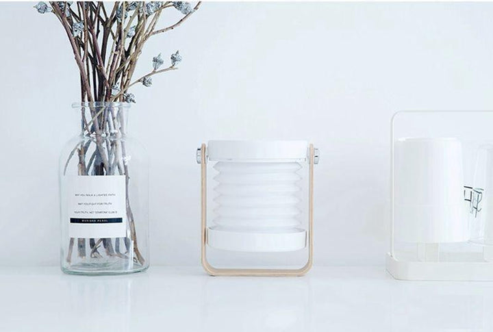 CompactGlow Lantern – Portable and Collapsible Lighting Bowlift