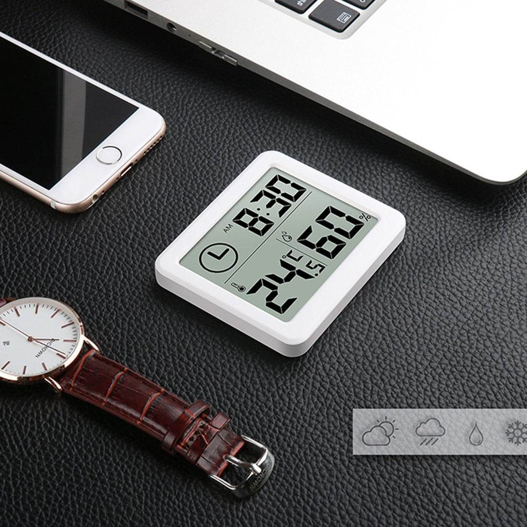 Multi-Functional Bedside Clock | Bowlift