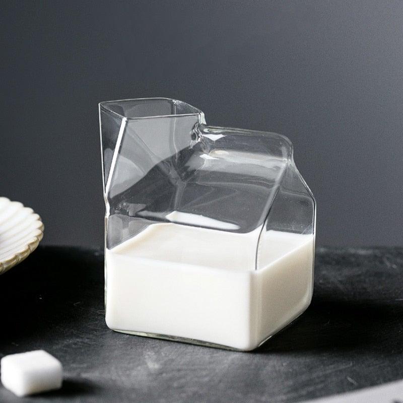 BowLift | Quad Base Cup - Milk Carton Style Jug
