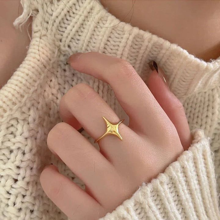BowLift | Resizable North Star Rings