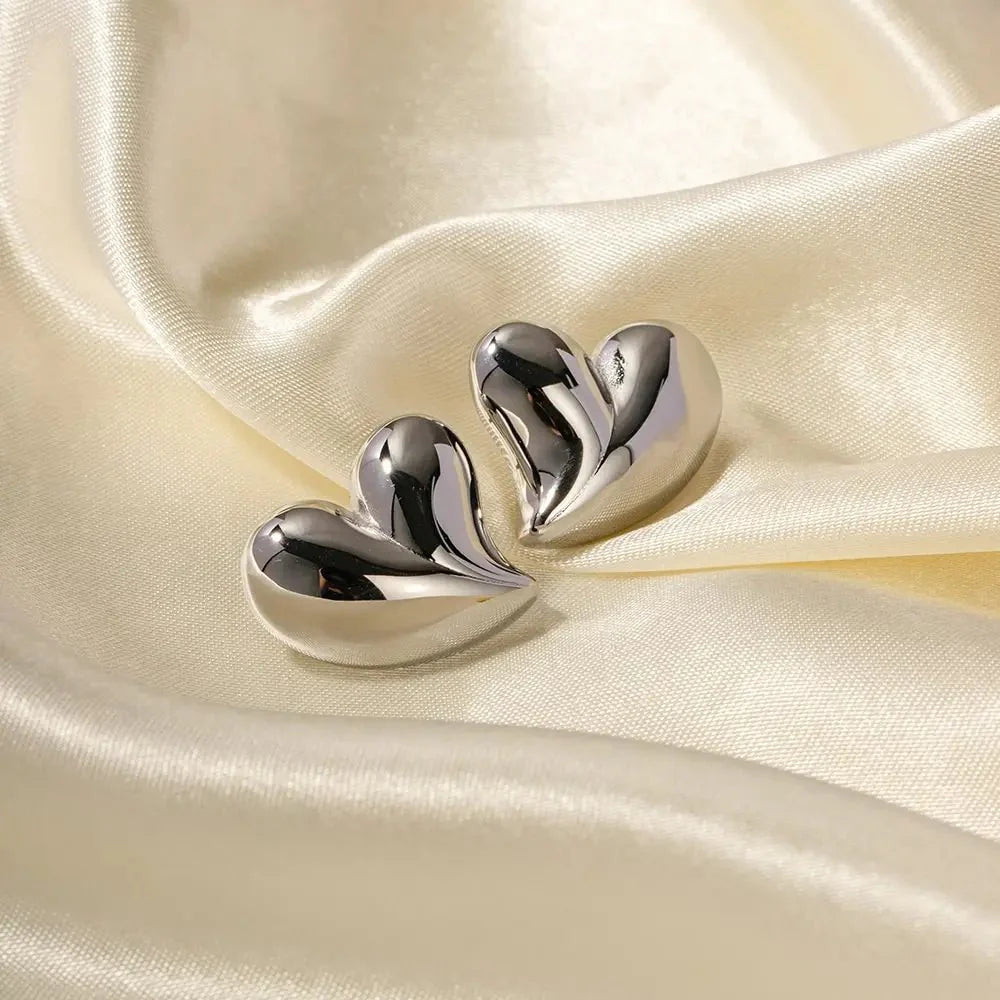 BowLift | Romantic Love Heart Earrings