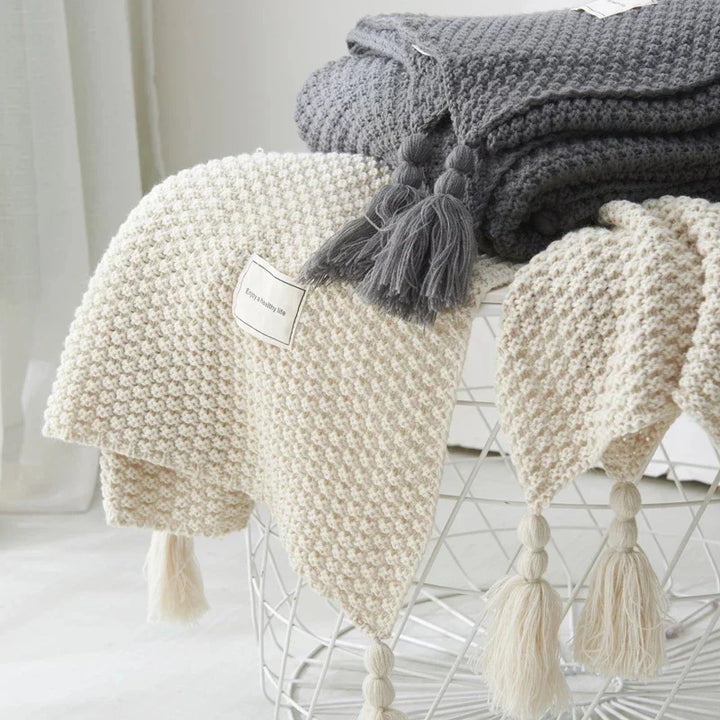 BowLift | Scandinavian Knitted Wool Blanket - Aurora