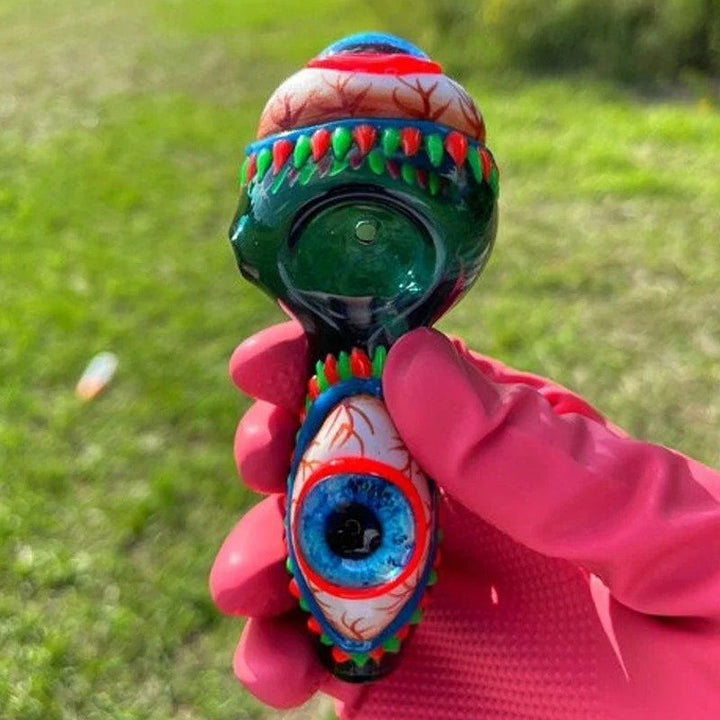 BowLift | Tobacco pipe in eye shape