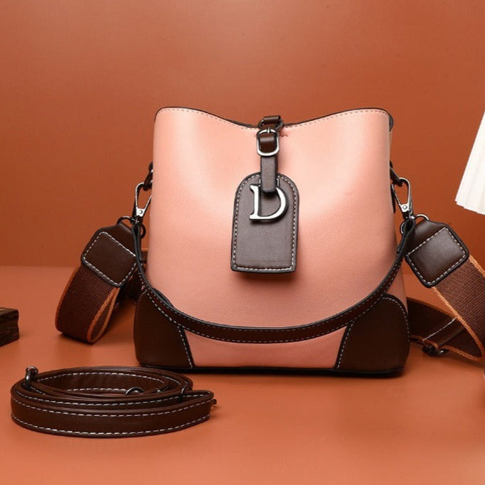 EleganceCross - Luxury and Practical Shoulder Bag for Every Day Bowlift