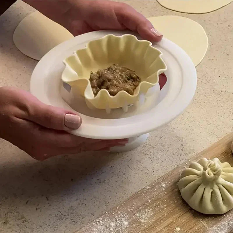 BowLift | BunCraft – Perfectly shaped dumplings in no time!