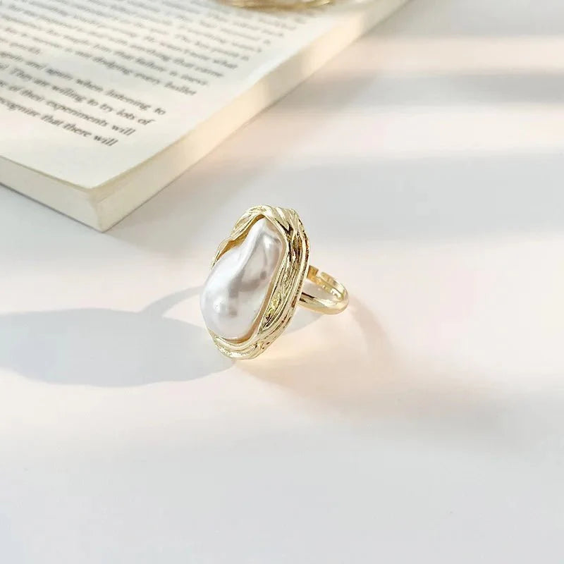 BowLift | Statement Gold Accented Pearl Ring