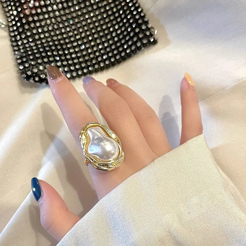 BowLift | Statement Gold Accented Pearl Ring