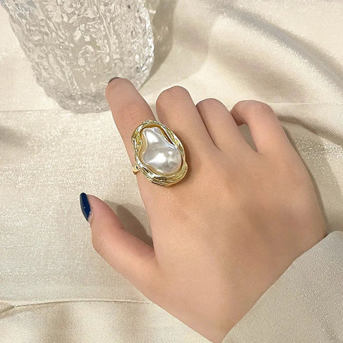 BowLift | Statement Gold Accented Pearl Ring