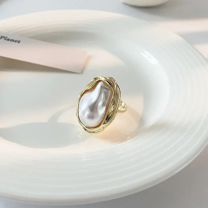 BowLift | Statement Gold Accented Pearl Ring