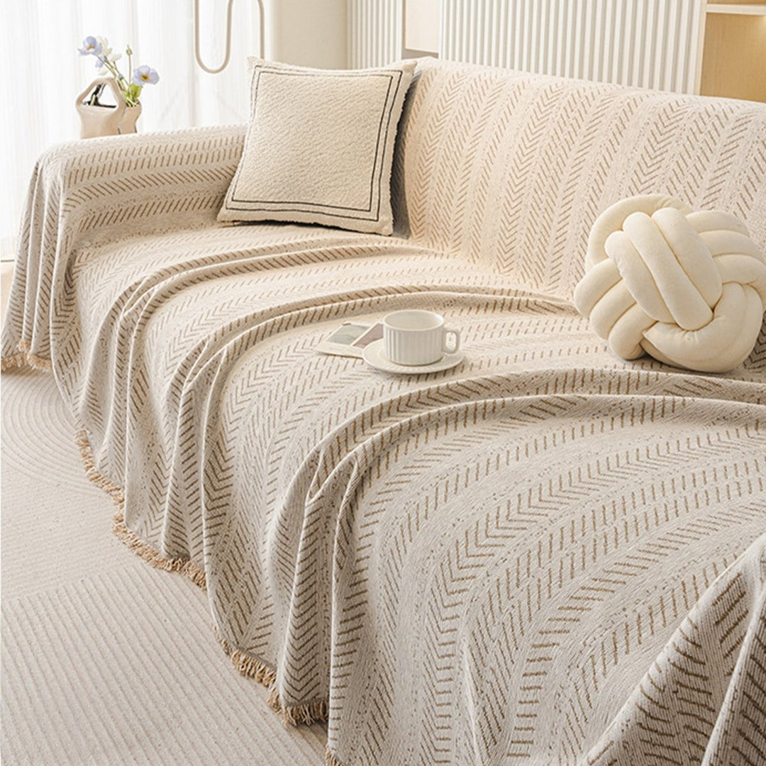 BowLift | TexturaHome – Scratch-resistant chenille sofa cover